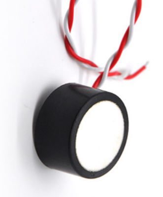 محولات الموجات فوق الصوتية السيراميكية مع 1000pF / 20٪ سعة